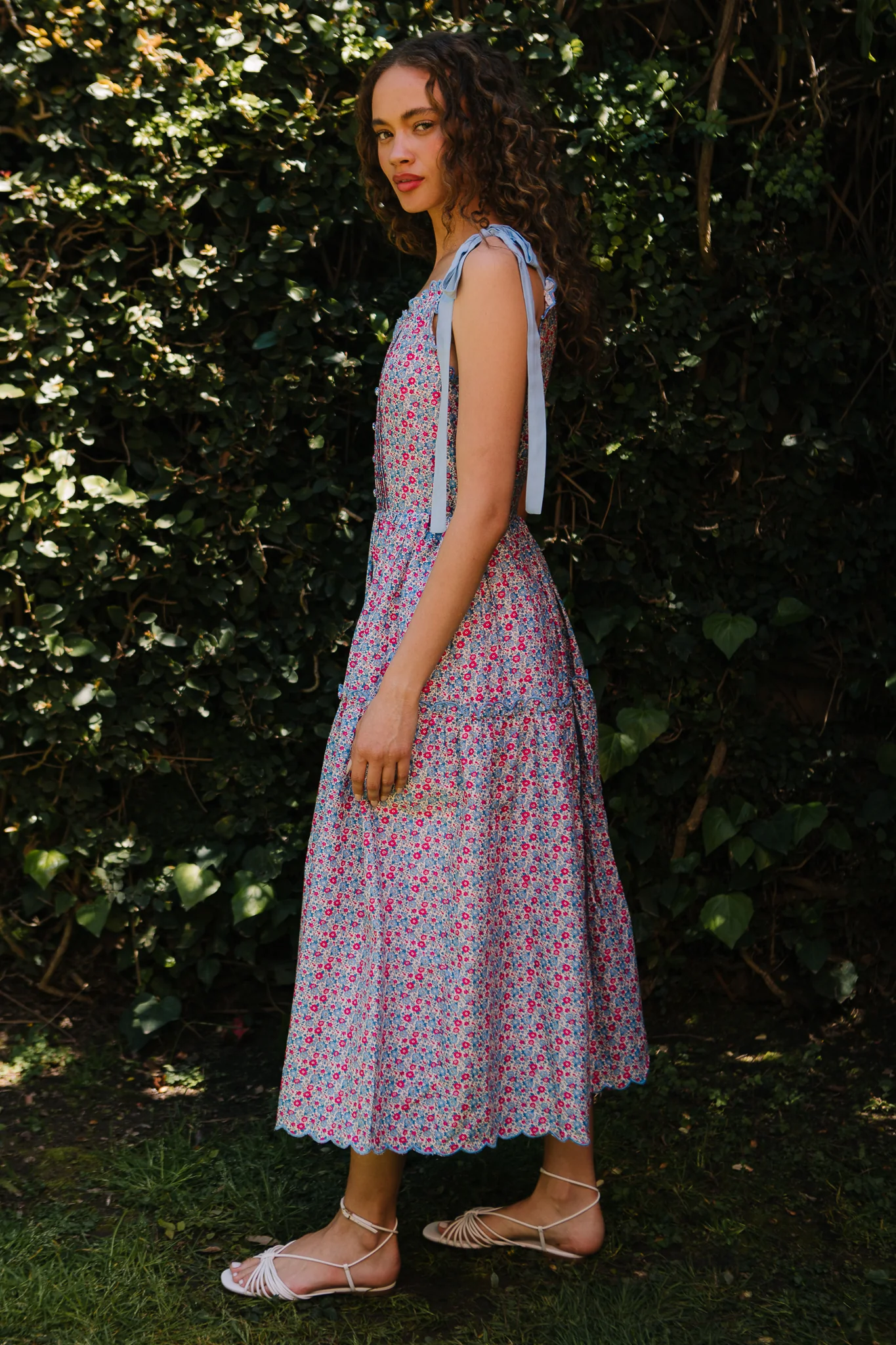 Lilianna Dress in Floral - Image 3