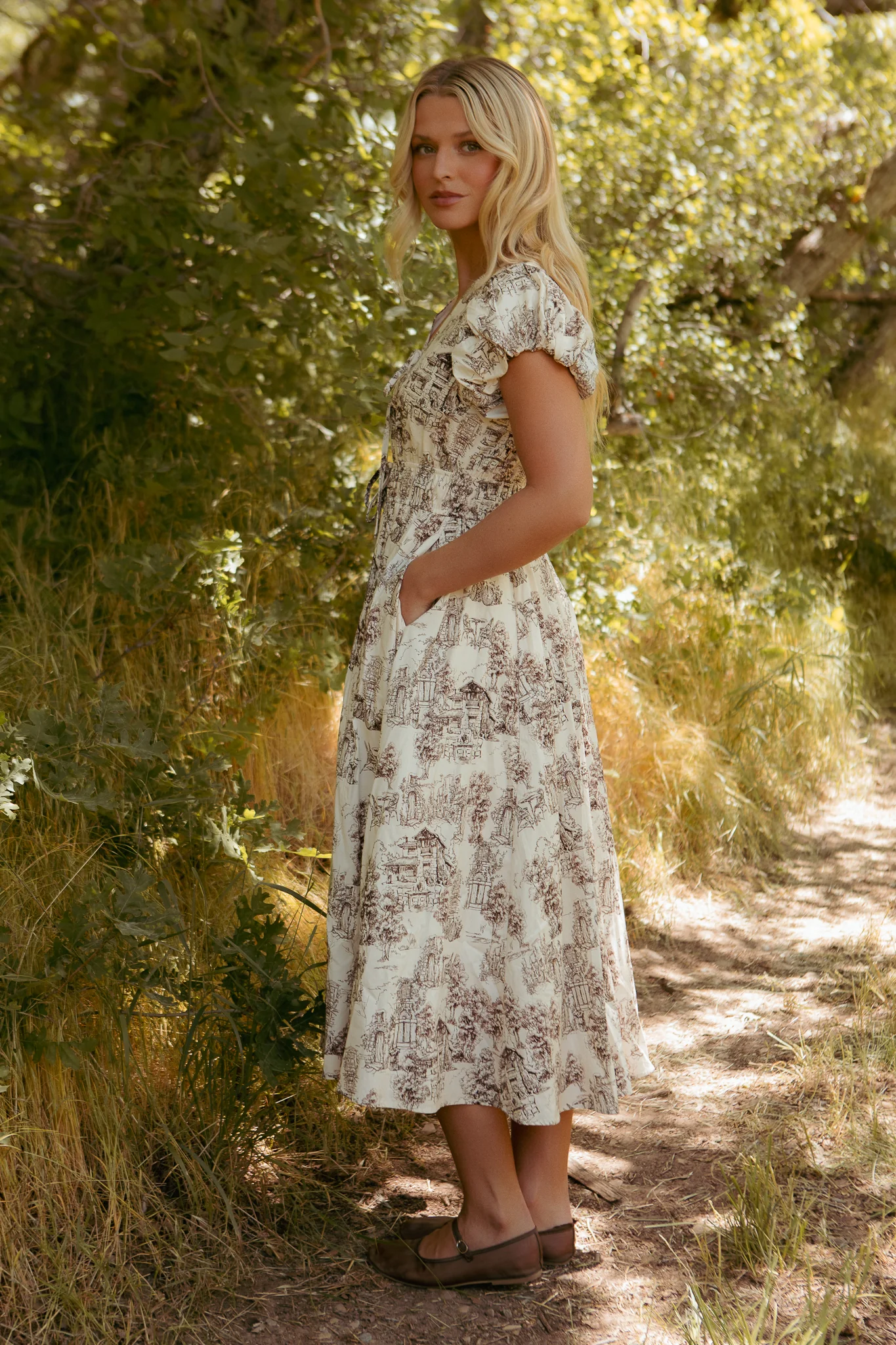Zaza Midi Dress in Brown Toile - Image 6